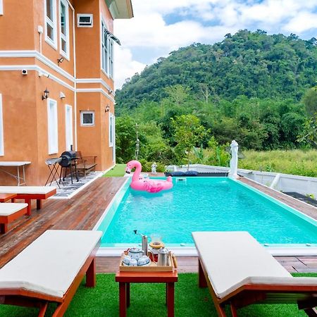 Chateau De Luxi Khao Yai - ชาโตว์ เดอ ลูซี่ เขาใหญ่ Villa Mu Si Exterior foto