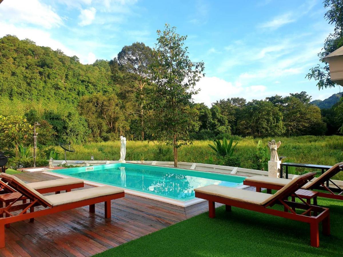 Chateau De Luxi Khao Yai - ชาโตว์ เดอ ลูซี่ เขาใหญ่ Villa Mu Si Exterior foto