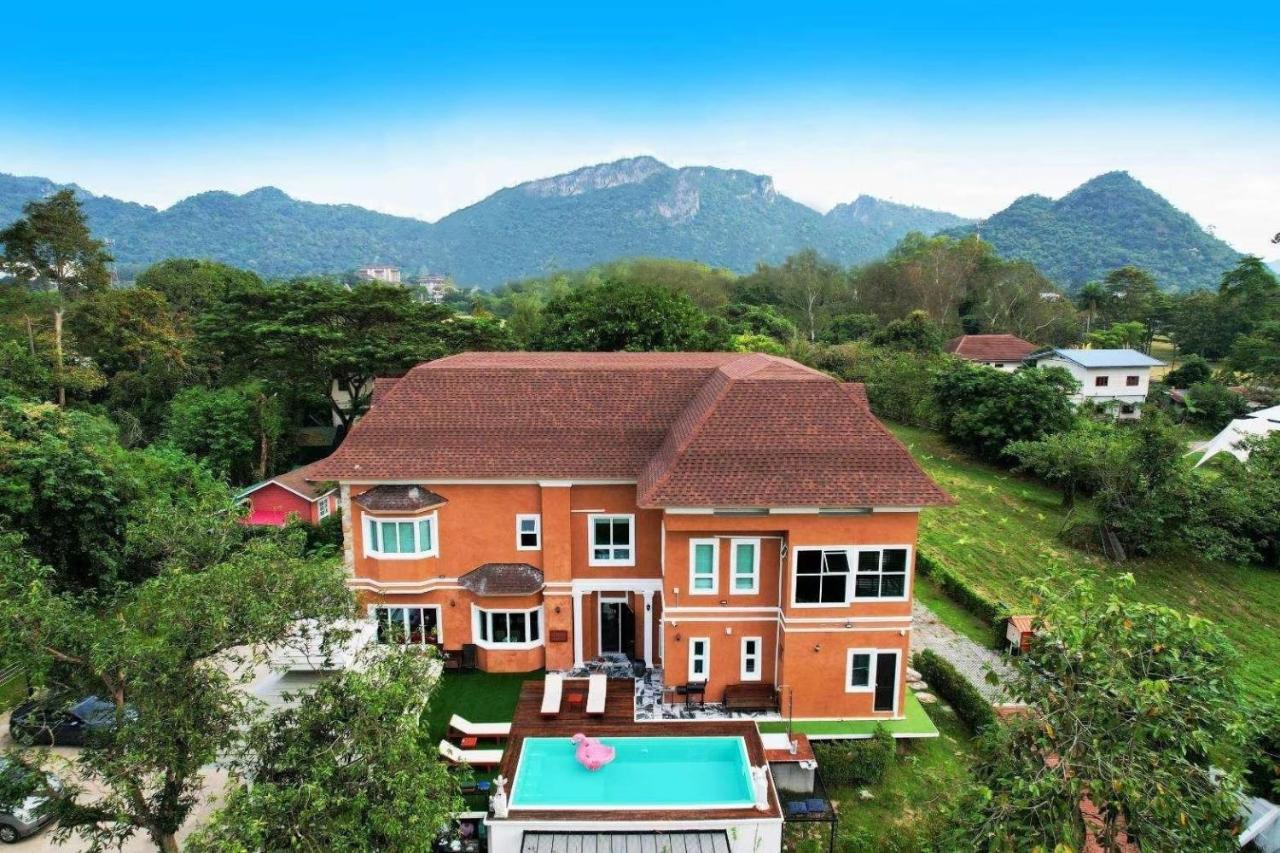 Chateau De Luxi Khao Yai - ชาโตว์ เดอ ลูซี่ เขาใหญ่ Villa Mu Si Exterior foto